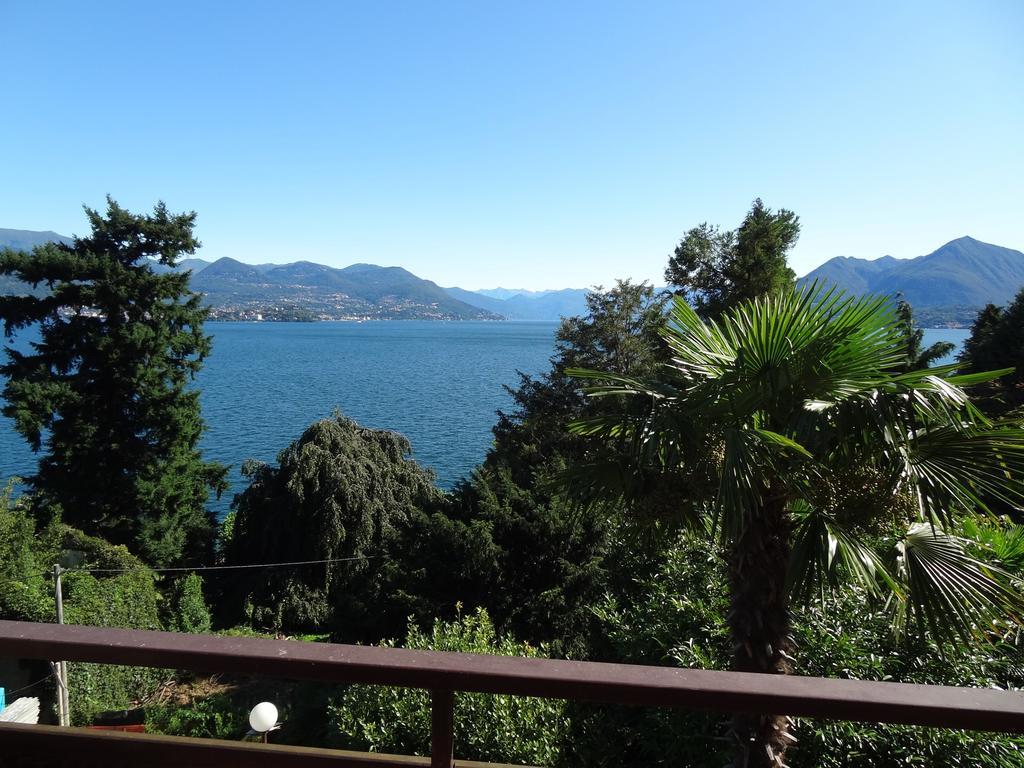Vista Lago Lägenhet Stresa Rum bild